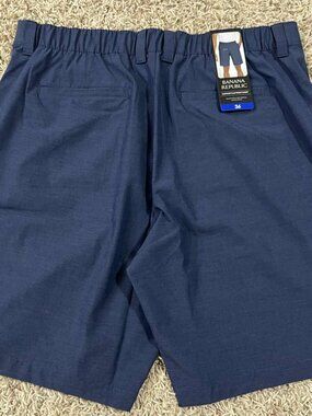 Banana Republic Men's Flat Front Shorts Blue, Size 36 (New)